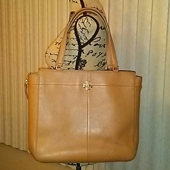 Tory Burch Handbags - **SALE** TORY BURCH IVY ZIP SIDE TOTE